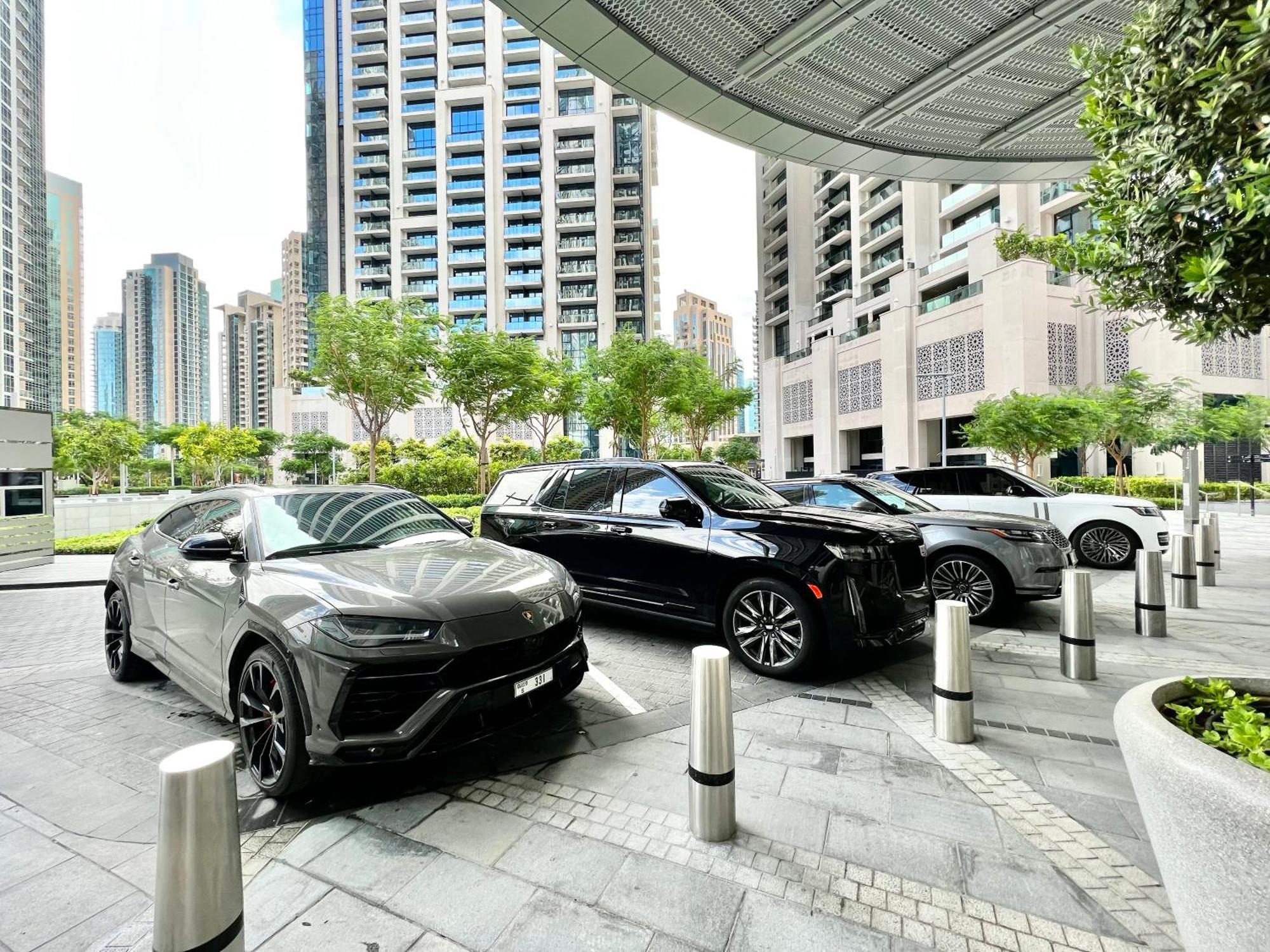 Downtown Luxury - Stunning Burj Khalifa & Sea View - 5 Minutes Walk To Dubai Mall エクステリア 写真
