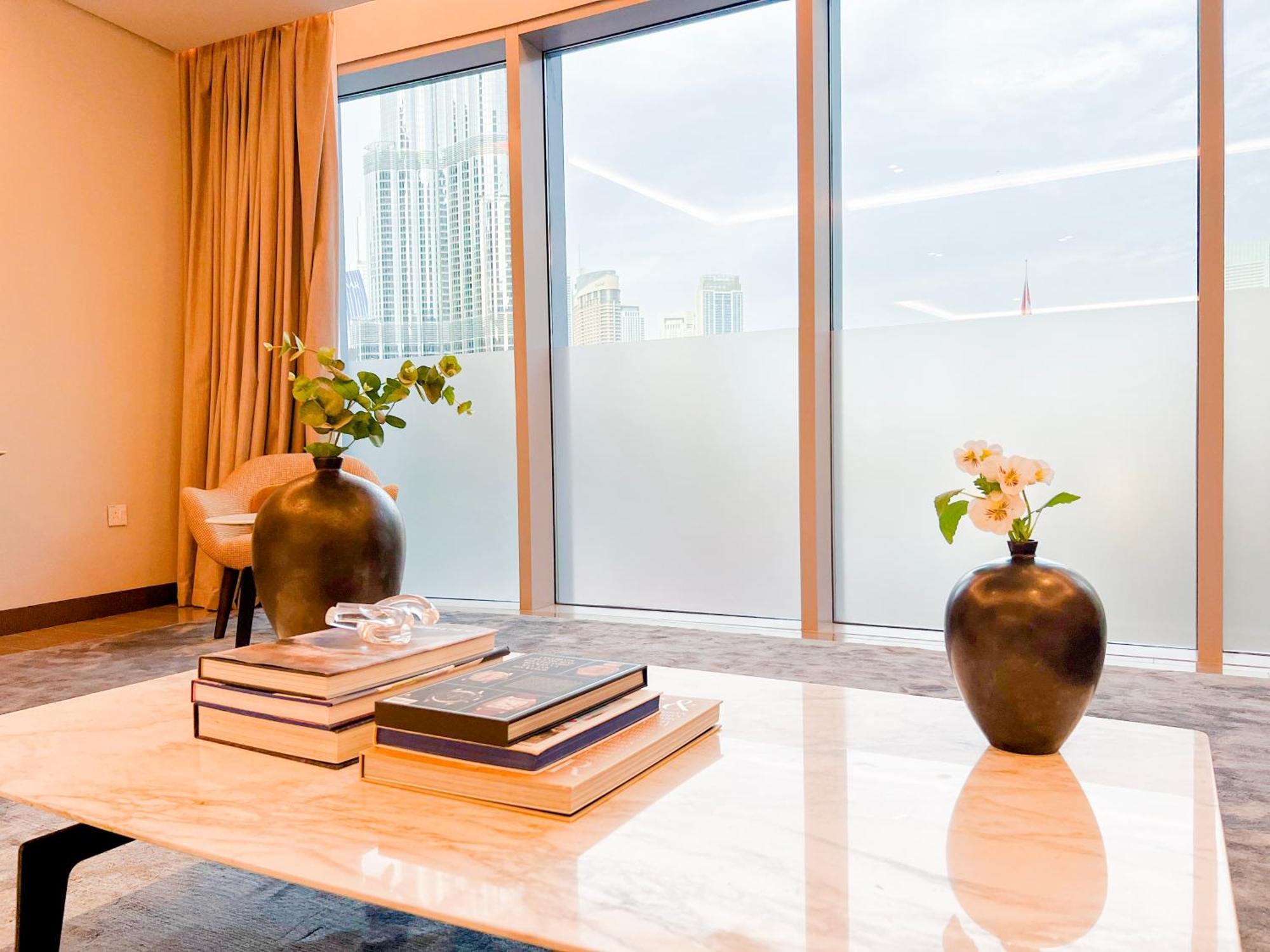 Downtown Luxury - Stunning Burj Khalifa & Sea View - 5 Minutes Walk To Dubai Mall エクステリア 写真