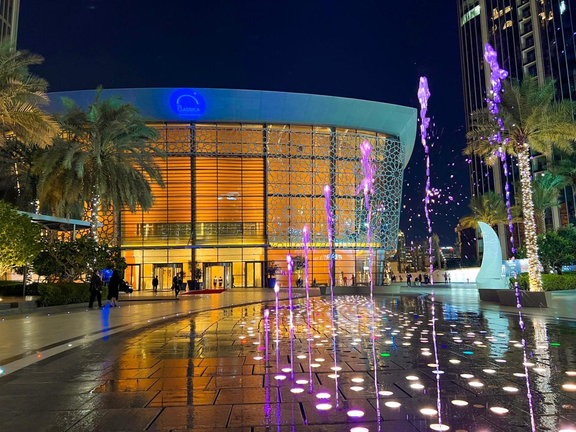 Downtown Luxury - Stunning Burj Khalifa & Sea View - 5 Minutes Walk To Dubai Mall エクステリア 写真